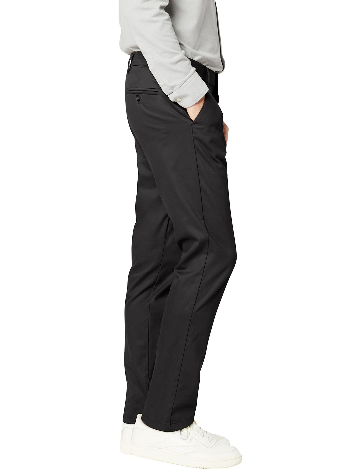 Dockers Herren Signature Khaki Slim Fit Pants Refined Chinos, Black, 38W / 30L